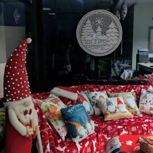 Świąteczna mandala szydełkowa pełna magii.