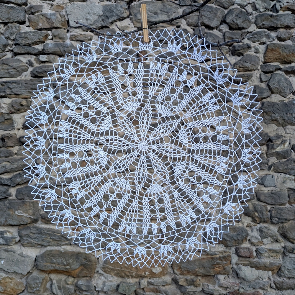 SERWETKA SZYDEŁKOWA S33 47CM